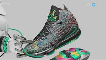 lebron james new basketball shoes