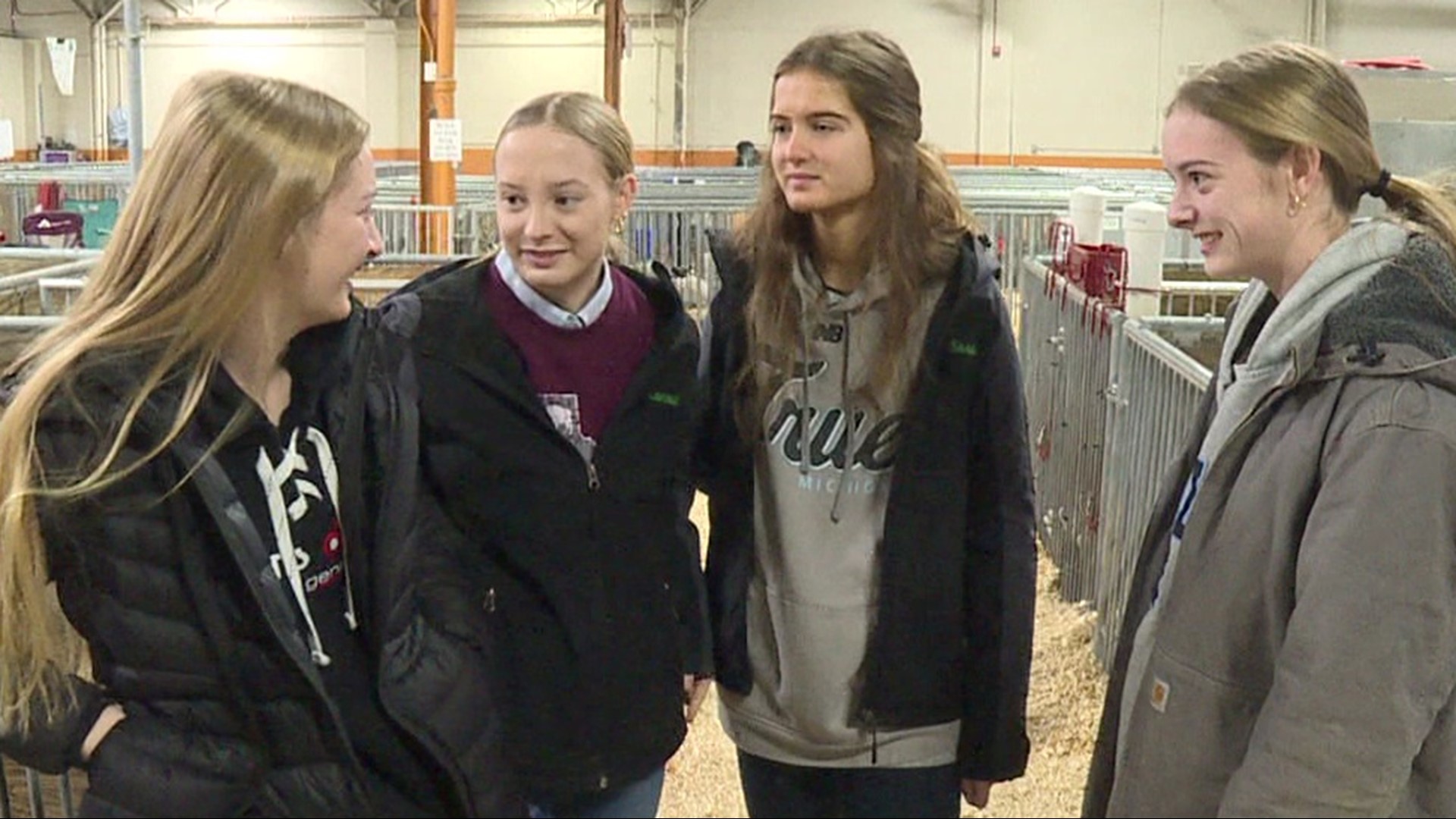 Quadruplet sisters compete together at Pennsylvania Farm Show
