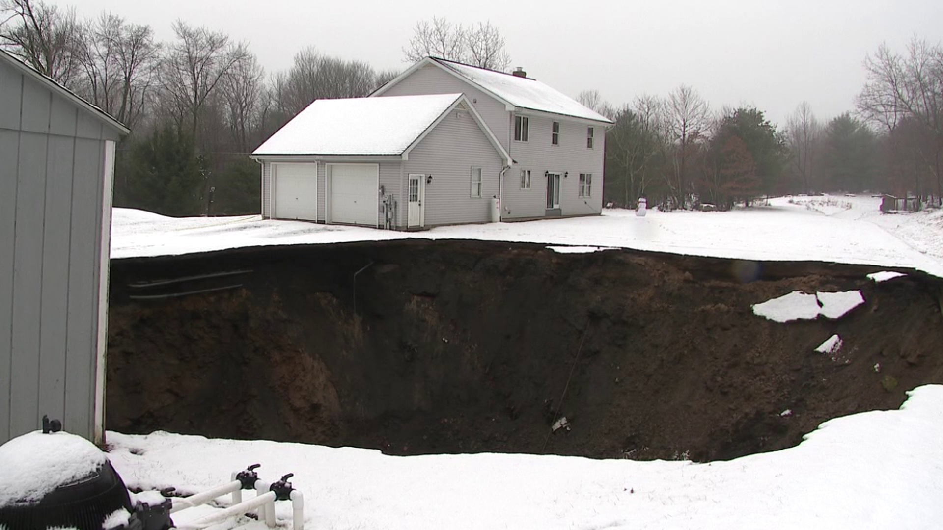 It's déjà vu for this family, as this isn't their first time dealing with a subsidence of this size.