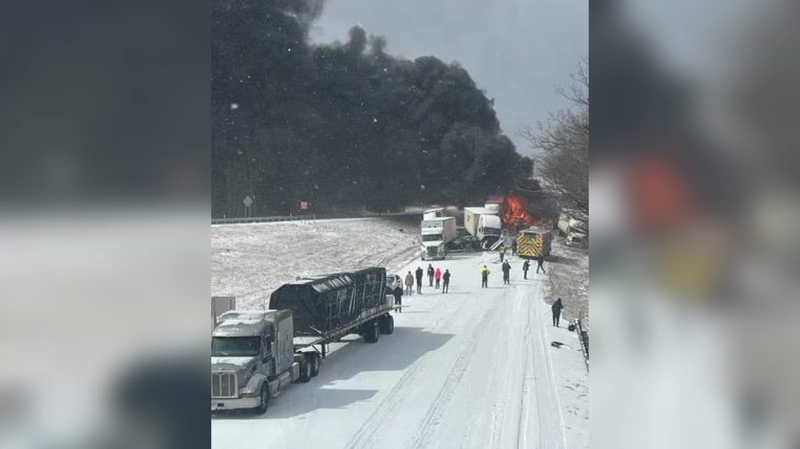 Video shows fiery pileup on I-81 in Pennsylvania - Vimarsana News