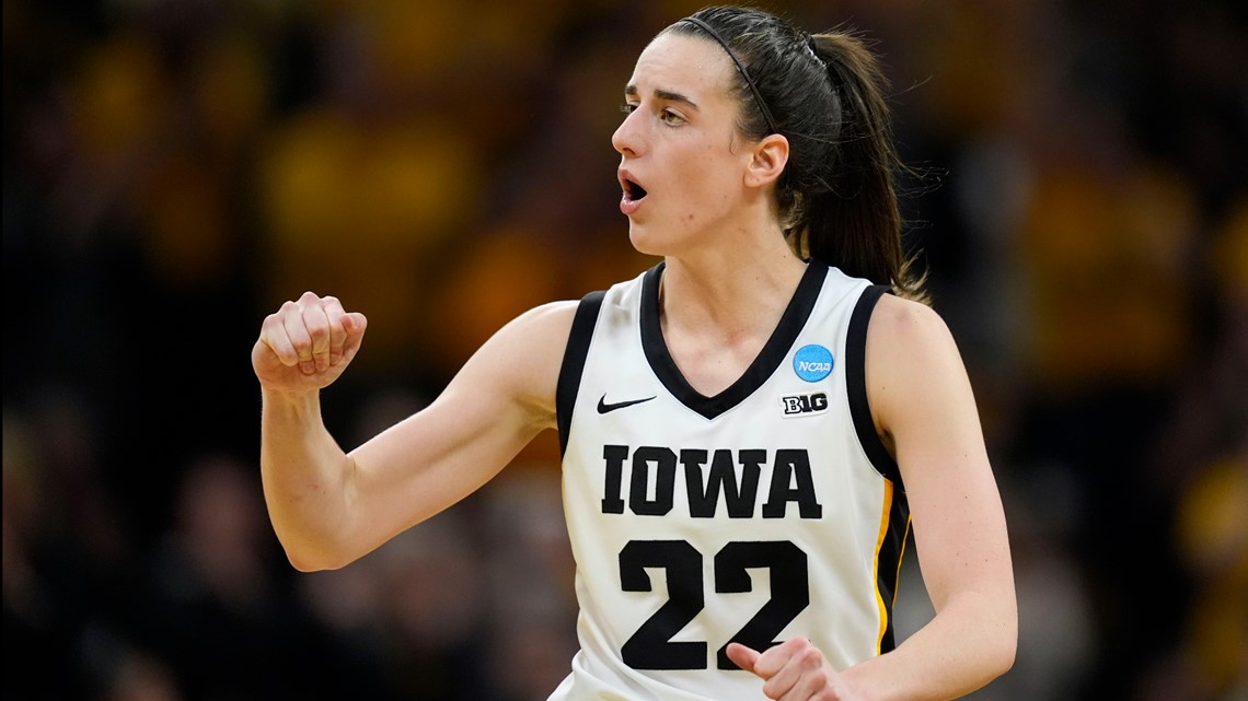 Caitlin Clark Wins 2024 Naismith Trophy For Player Of The Year | Abc10.com