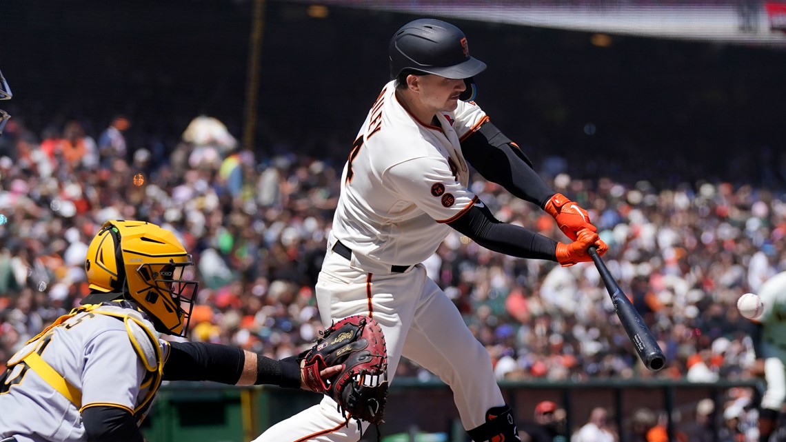 Wilmer Flores walk-off home run San Francisco Giants sweep