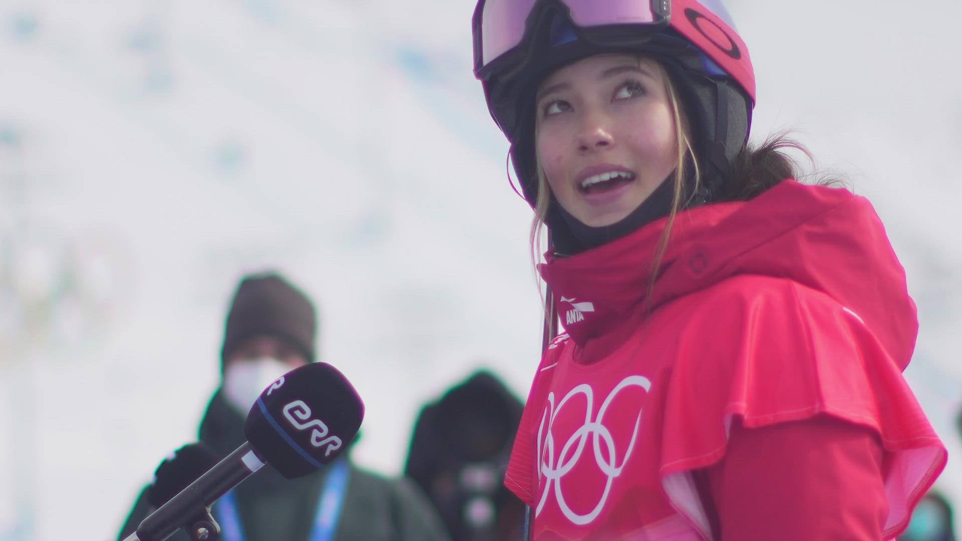 Eileen Gu, Winter Olympics skiier, becomes fashion sensation in China -  9Style