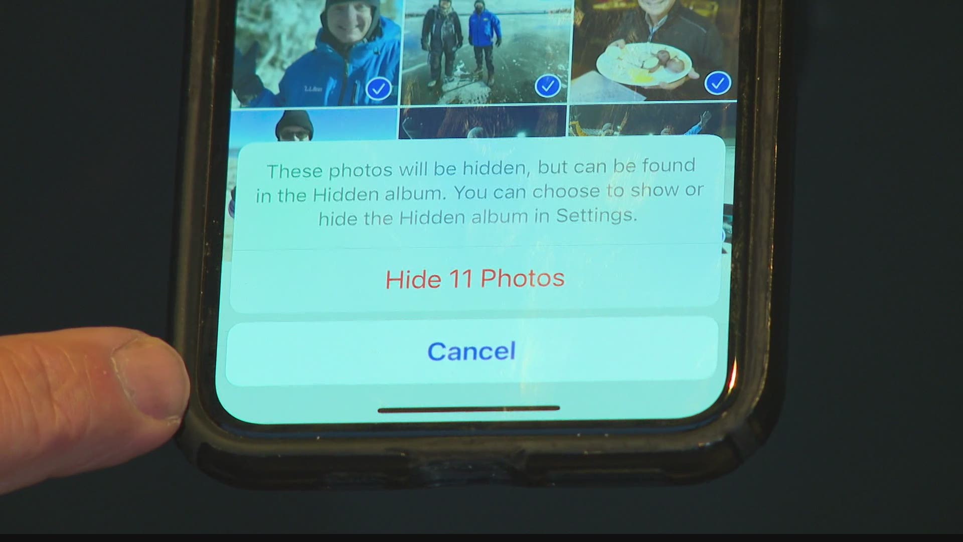 Apple has added a new feature that will allow you to make some of your photos on your iPhone temporarily disappear and then reappear when you want to see them again.