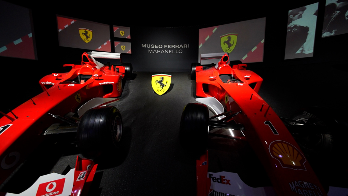 Ferrari Maranello アートパネル ラインストーン装飾 YOUR names in