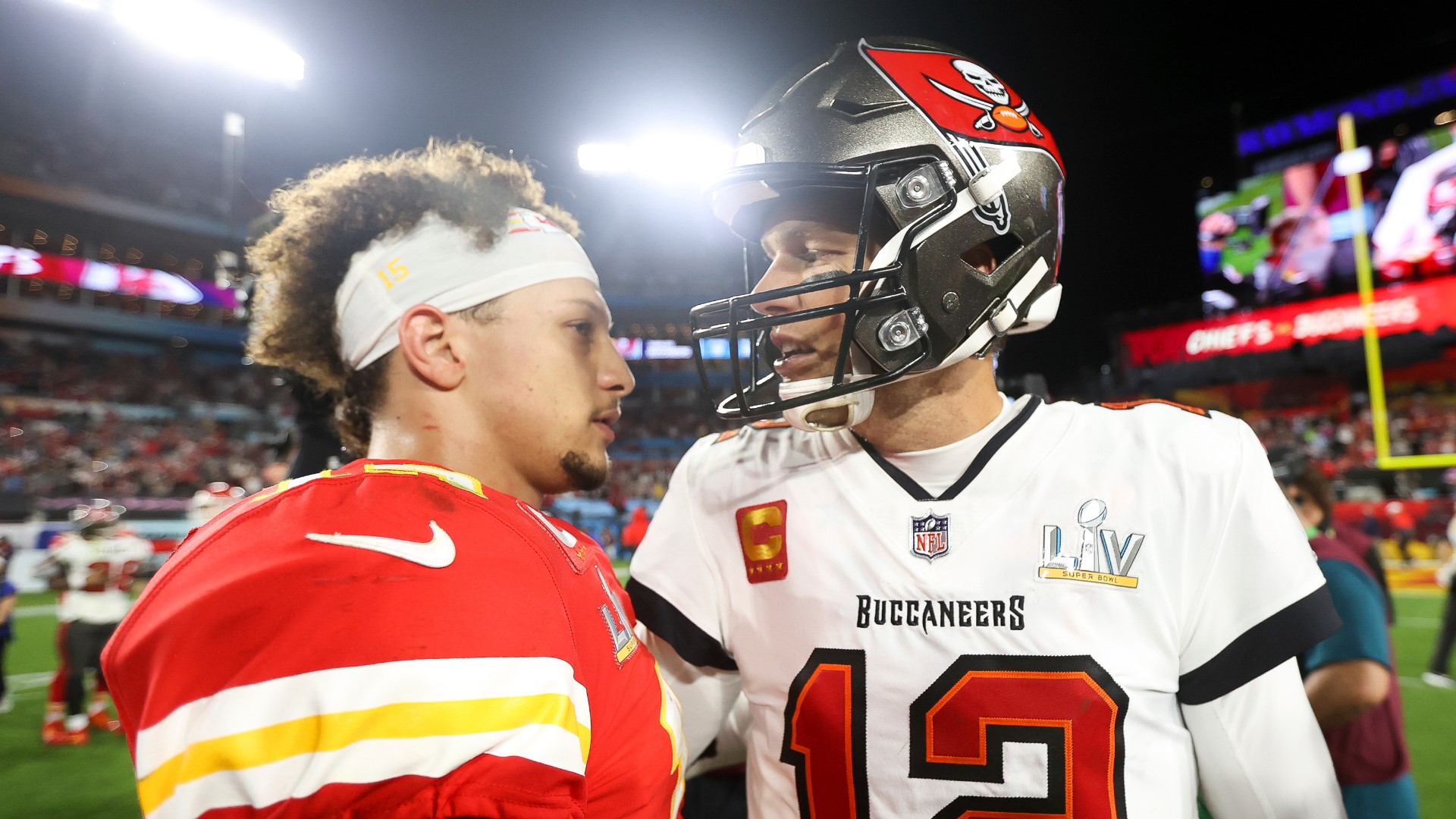 What do Tom Brady and Patrick Mahomes eat? NFL Quaterback diets | abc10.com