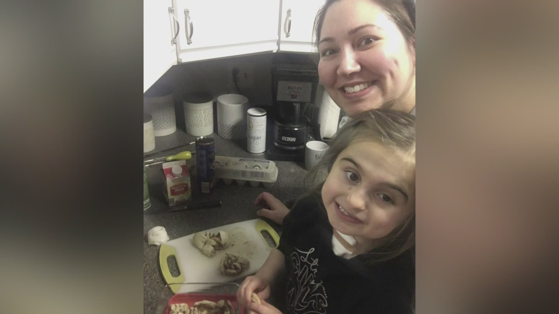 Chef Kevin and Little chef Sophia both share a big love for cooking and, despite her condition, she doesn't let anything stop her.