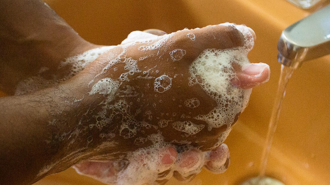 How does soap kill bacteria and viruses?